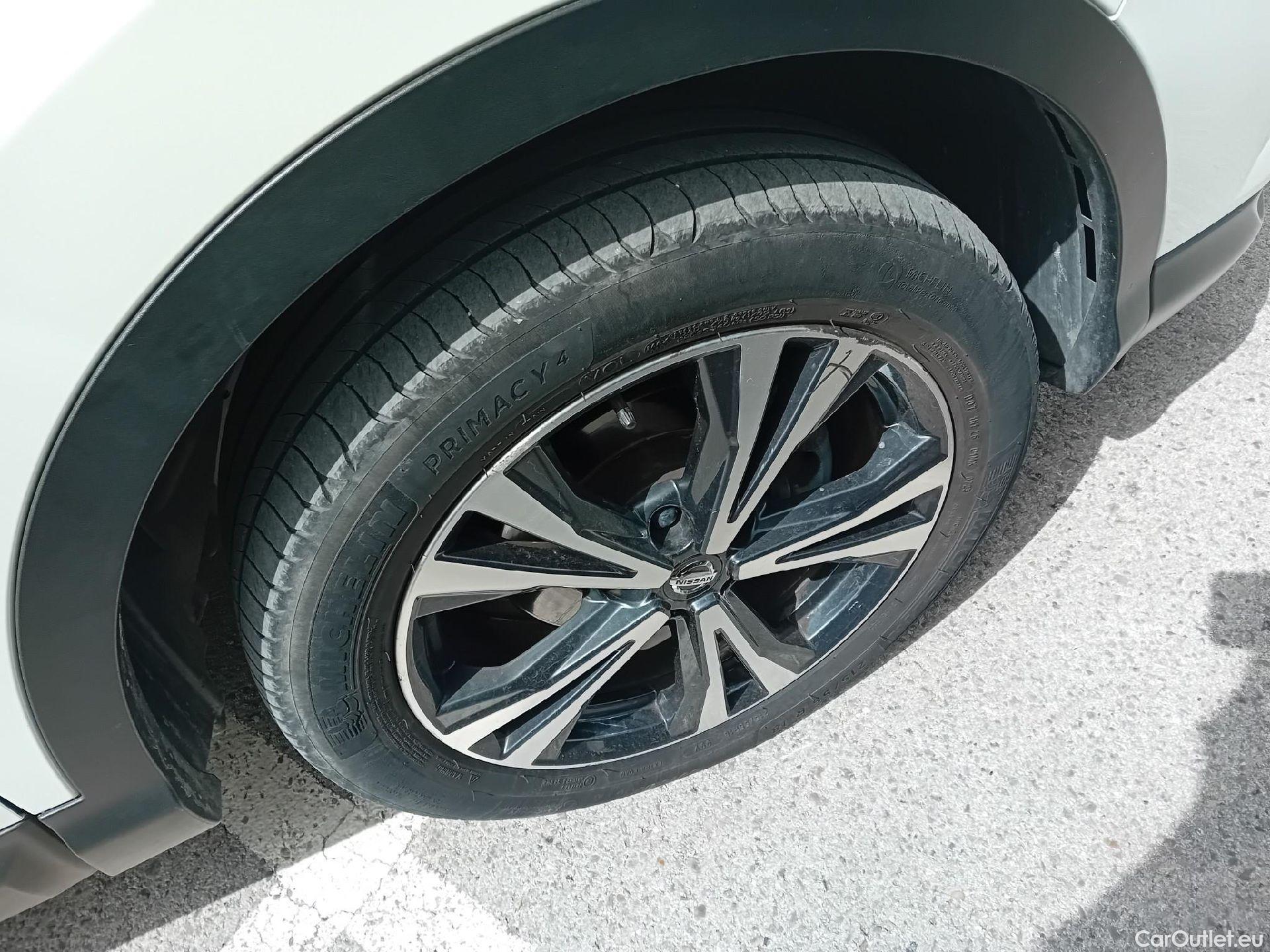  Nissan  Qashqai NISSAN  5p 2G berlina con portón dCi 96 kW (130 CV) N-CONNECTA #22