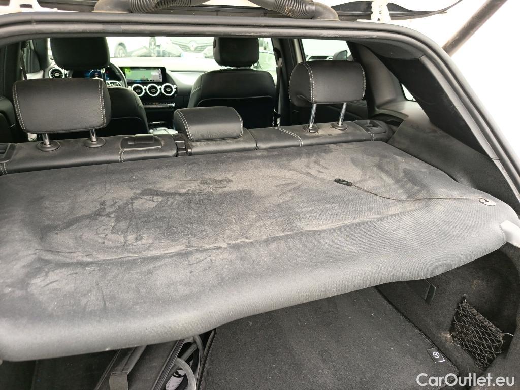  Mercedes  GLA MERCEDES-BENZ  / 2020 / 5P / todoterreno  250 e #14