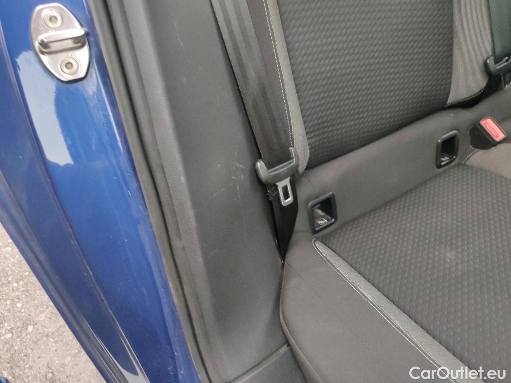  Volkswagen  Polo VOLKSWAGEN  / 2021 / 5P / berlina con portón Life 1.0 TSI 70kW (95CV) #22