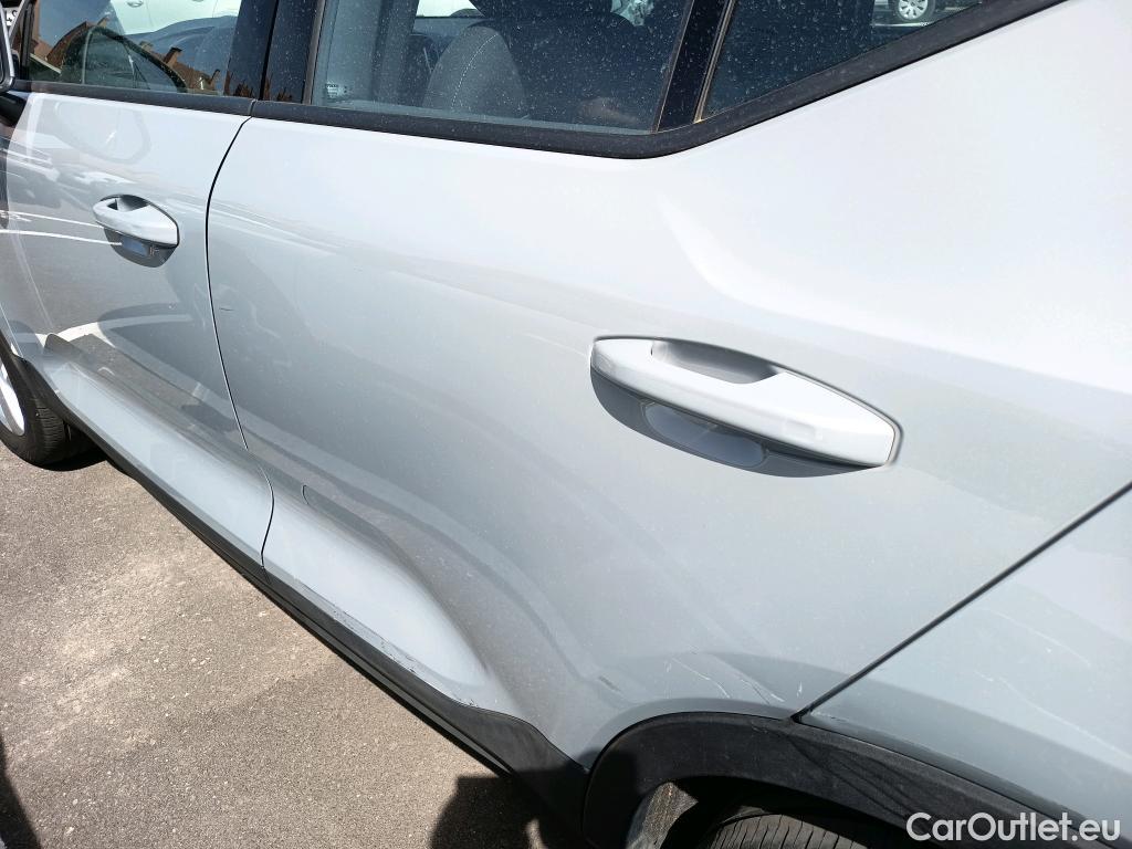  Volvo  XC 40 VOLVO XC40 / 2021 / 5P / todoterreno 2.0 B3 G Core Auto #3