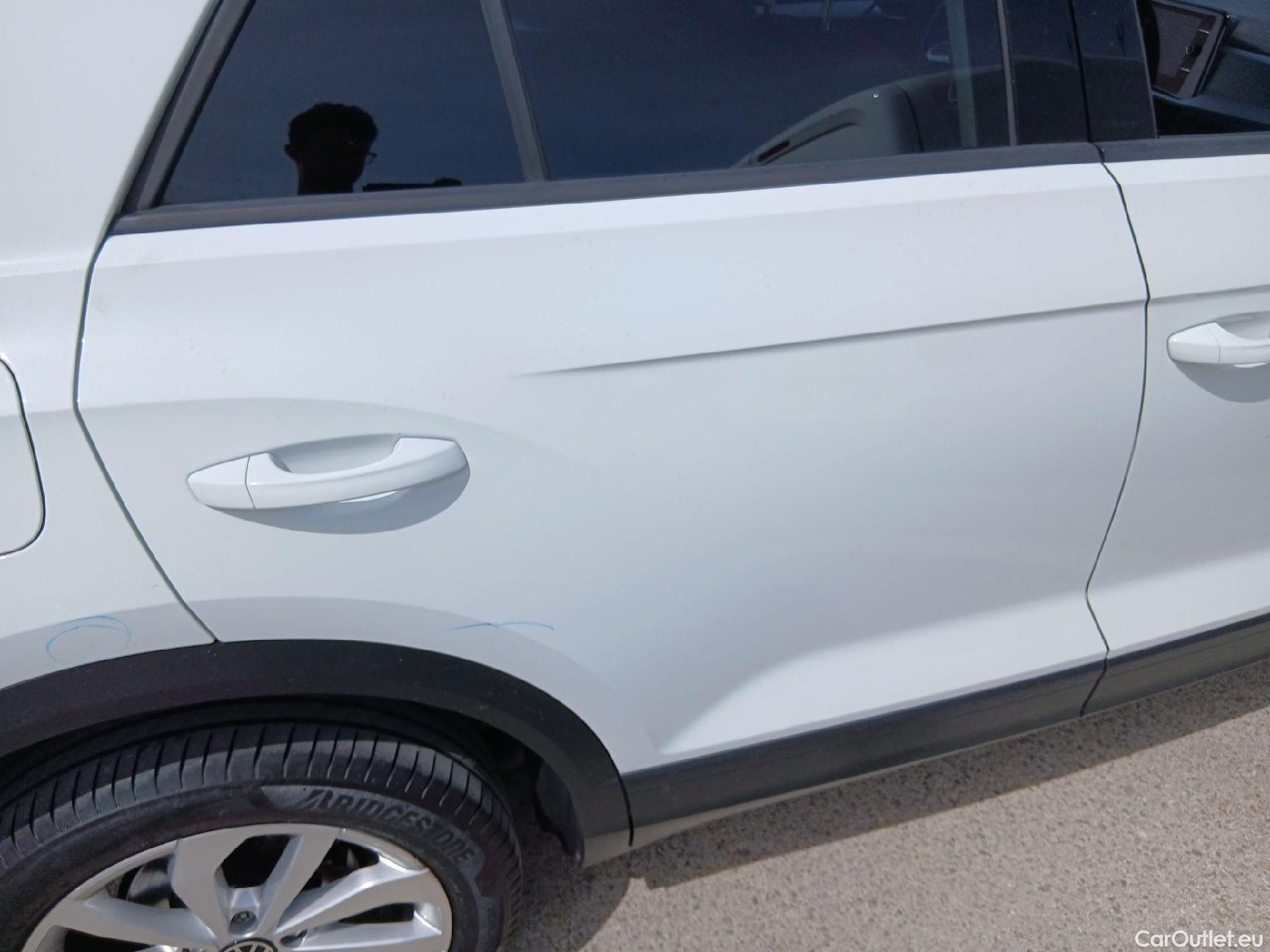  Volkswagen  T-ROC  Life 2.0 TDI 115CV MT6 E6d #31