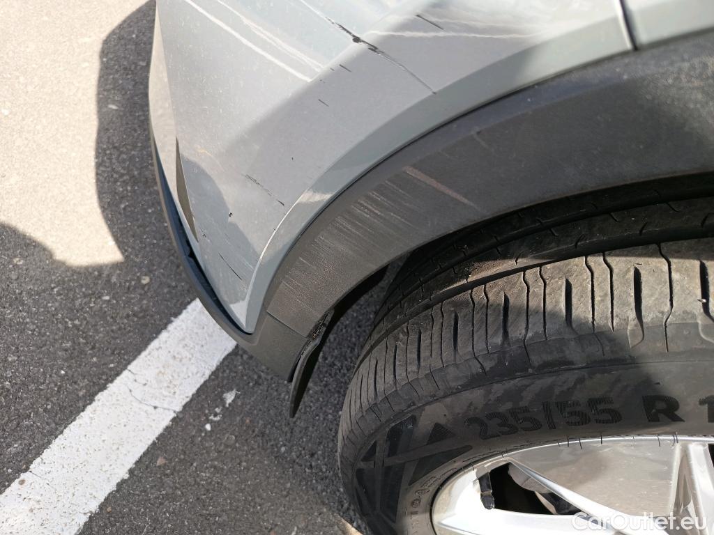  Volvo  XC 40 VOLVO XC40 / 2021 / 5P / todoterreno 2.0 B3 G Core Auto #26