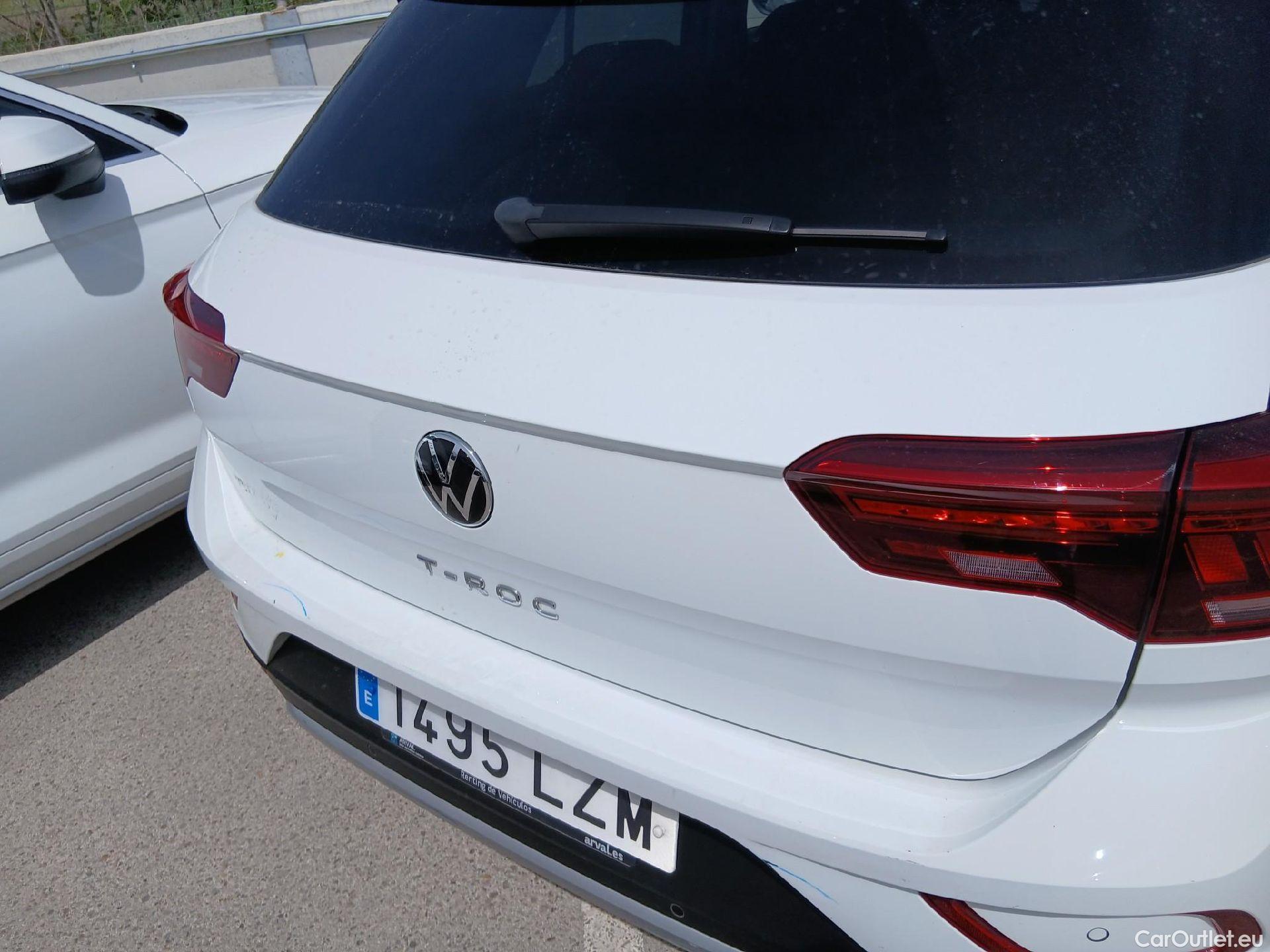  Volkswagen  T-ROC  Life 2.0 TDI 115CV MT6 E6d #28