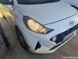  Hyundai  i10 HYUNDAI  / 2020 / 5P / berlina con portón 1.0 Essence #16