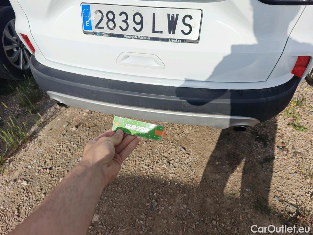  Ford  Kuga FORD  / 2019 / 5P / todoterreno Trend 1.5 EcoBlue 88kW (120CV) #6