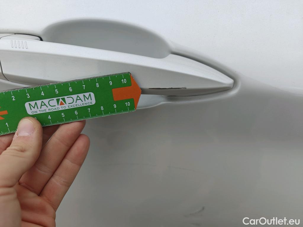  Bmw  X1 BMW  / 2019 / 5P / todoterreno sDrive18dA Corporate (AC4) #38