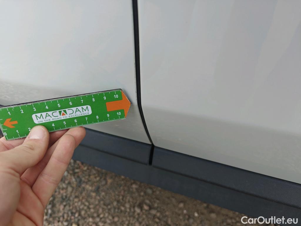 Bmw  X1 BMW  / 2019 / 5P / todoterreno sDrive18dA Corporate (AC4) #15