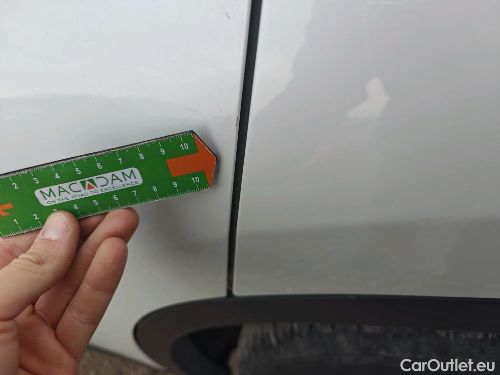  Bmw  X1 BMW  / 2019 / 5P / todoterreno sDrive18dA Corporate (AC4) #32