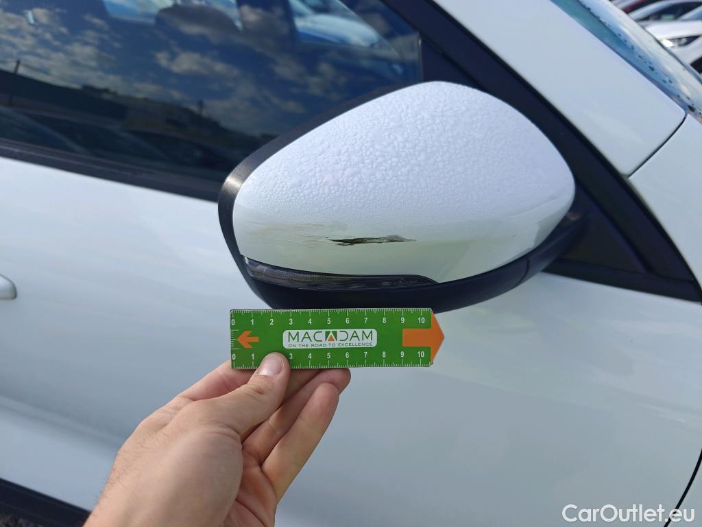  Ford  Kuga FORD  / 2019 / 5P / todoterreno Trend 1.5 EcoBlue 88kW (120CV) #15