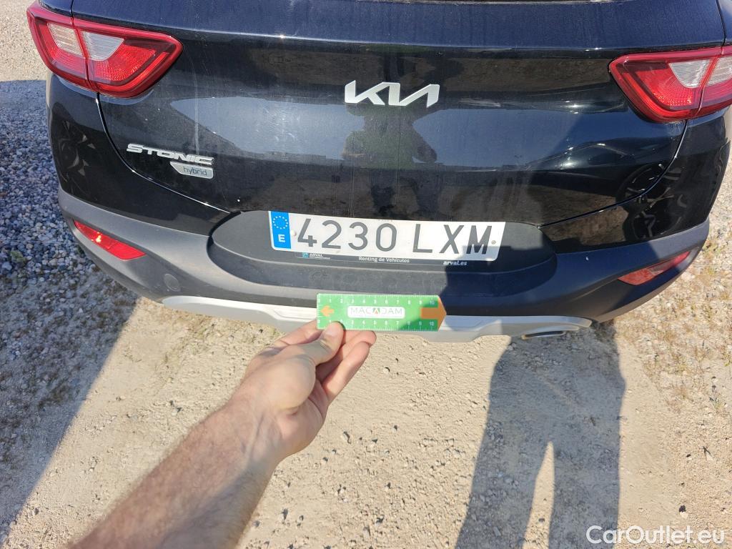  KIA  STONIC KIA  / 2017 / 5P / todoterreno 1.0 T-GDi 74kW (100CV) MHEV iMT Concept (CM) #40