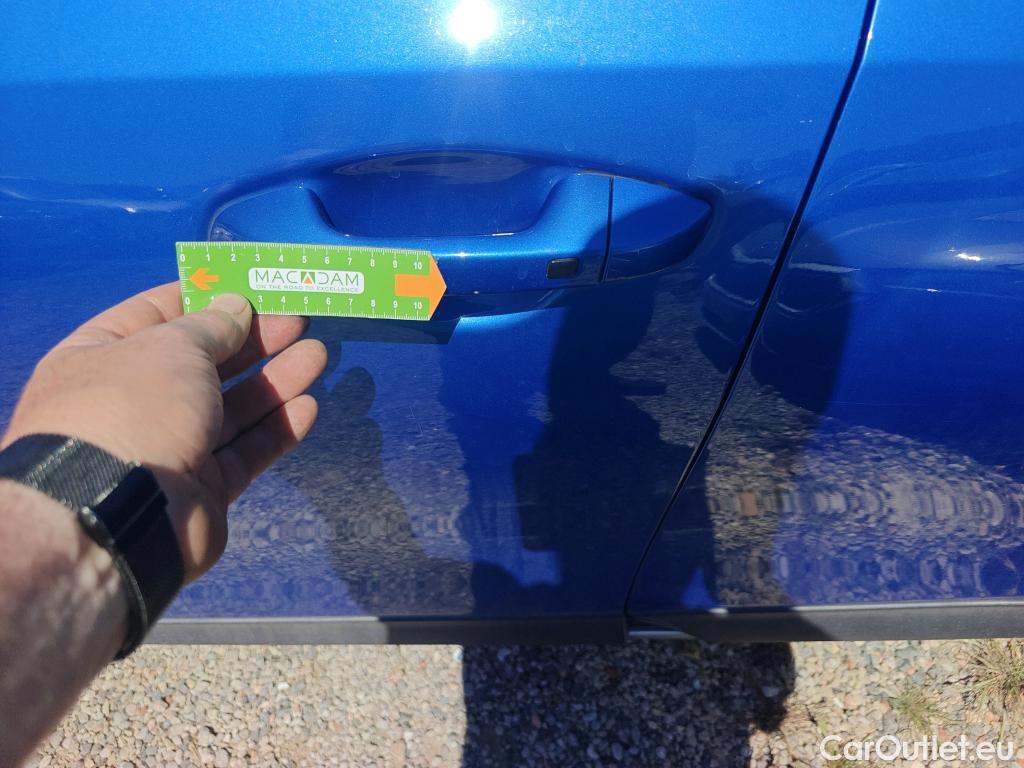  KIA  XCeed KIA  / 2019 / 5P / todoterreno 1.6 GDi PHEV 104kW (141CV) eDrive #27