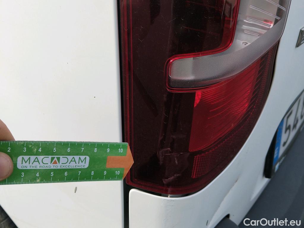 Citroen  Berlingo CITROEN  / 2018 / 4P / monovolumen compacto Talla M BlueHDi 100 LIVE #38
