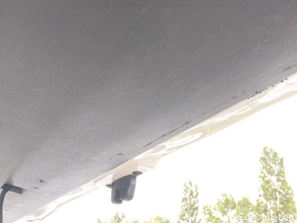  Citroen  Berlingo CITROEN  / 2018 / 5P / monovolumen compacto Talla M BlueHDi 100 S&S FEEL #28