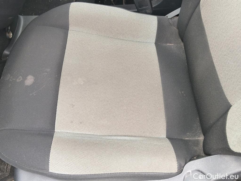  Citroen  Berlingo CITROEN  / 2018 / 5P / monovolumen compacto Talla M BlueHDi 100 S&S FEEL #20