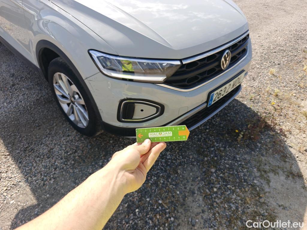  Volkswagen  T-ROC VOLKSWAGEN  / 2021 / 5P / todoterreno Life 1.5 TSI 110kW (150CV) DSG #49
