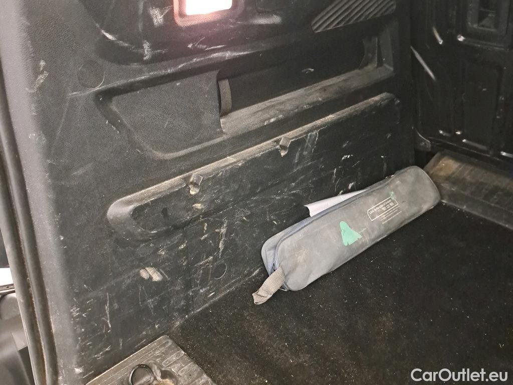  Citroen  Berlingo CITROEN  / 2018 / 4P / monovolumen compacto Talla M BlueHDi 100 LIVE #8
