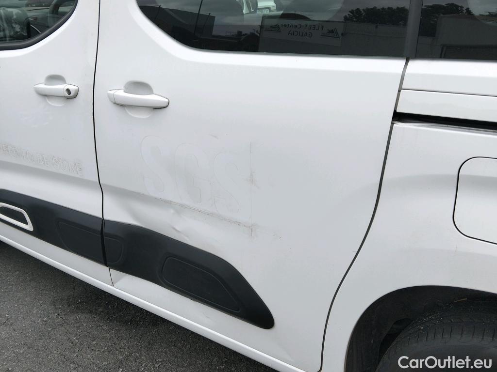  Citroen  Berlingo CITROEN  / 2018 / 5P / monovolumen compacto Talla M BlueHDi 100 S&S FEEL #1