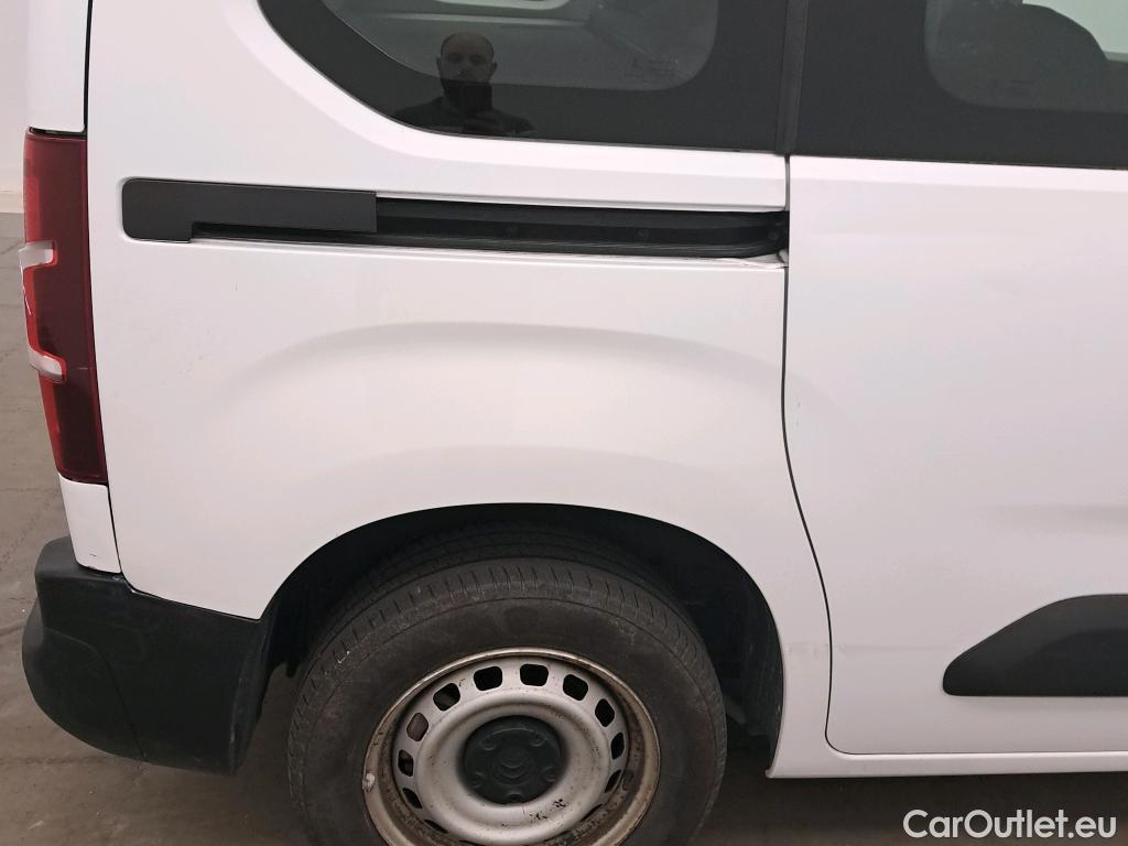  Citroen  Berlingo CITROEN  / 2018 / 4P / monovolumen compacto Talla M BlueHDi 100 LIVE #11