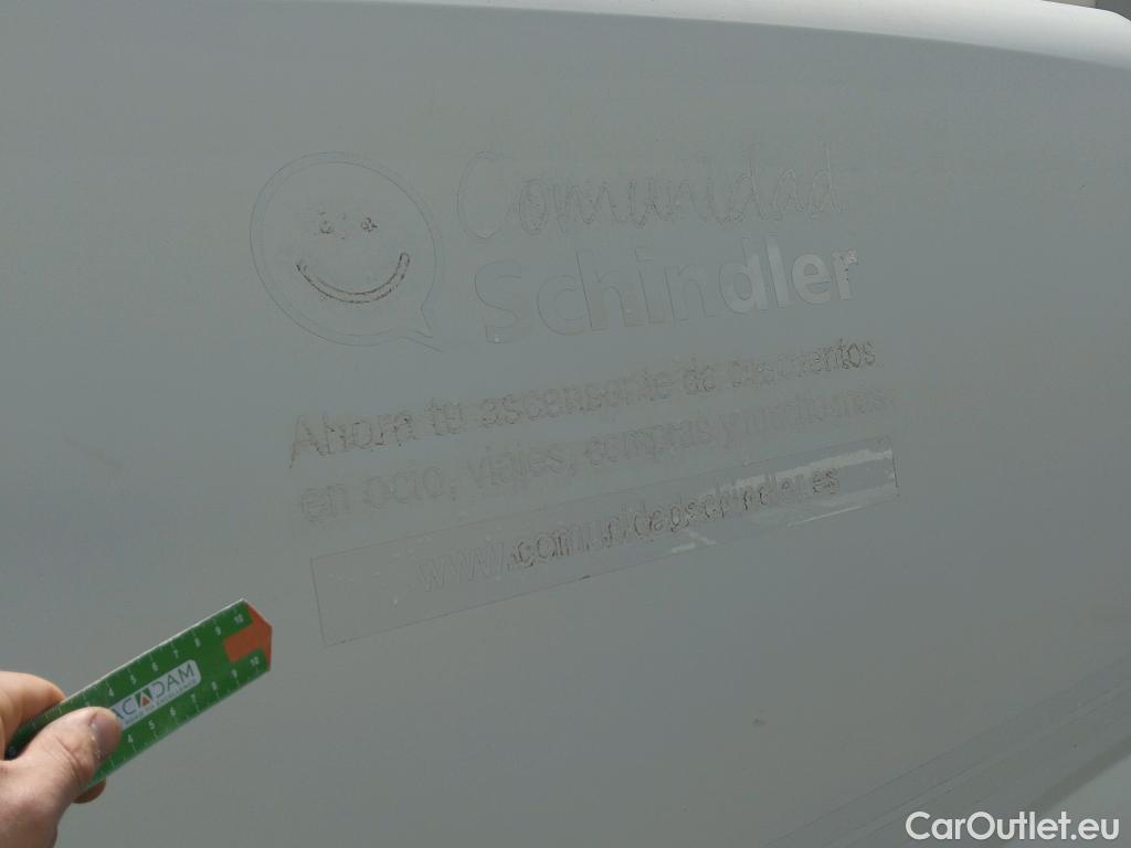  Fiat  Fiorino FIAT  / 2016 / 3P / furgón derivado de turismo Cargo Base 1.3 Mjet 59kW (80CV) E6 #13