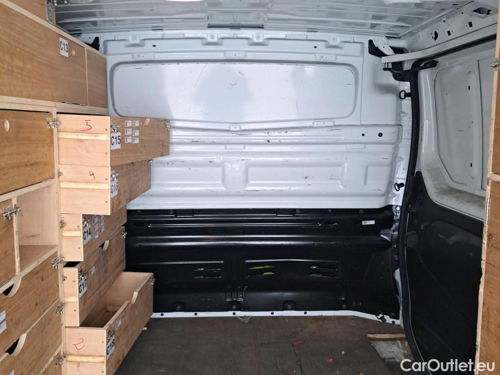  Fiat  Talento FIAT  / 2016 / 4P / furgón 1.2 Base Corto 2.0 MJet 88kW (120CV) #21
