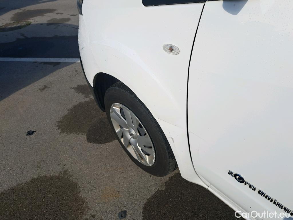  Nissan  NV200 NISSAN e- / 2009 / 4P / furgón Furgón 4p 40 kWh PROFESIONAL #30