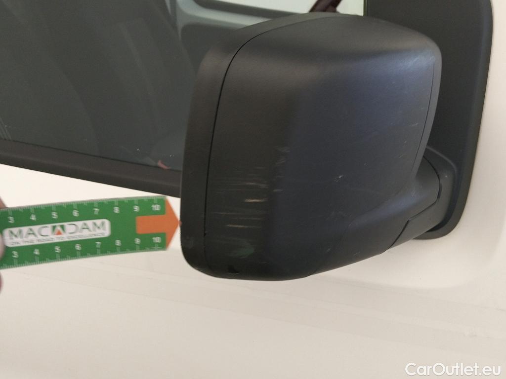  Fiat  Fiorino FIAT  / 2016 / 3P / furgón derivado de turismo Cargo Base 1.3 Mjet 59kW (80CV) E6 #43