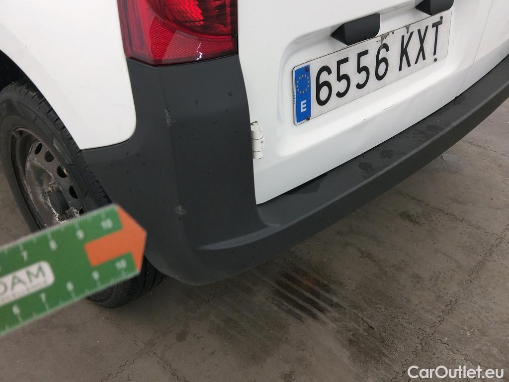  Fiat  Fiorino FIAT  / 2016 / 3P / furgón derivado de turismo Cargo Base 1.3 Mjet 59kW (80CV) E6 #45