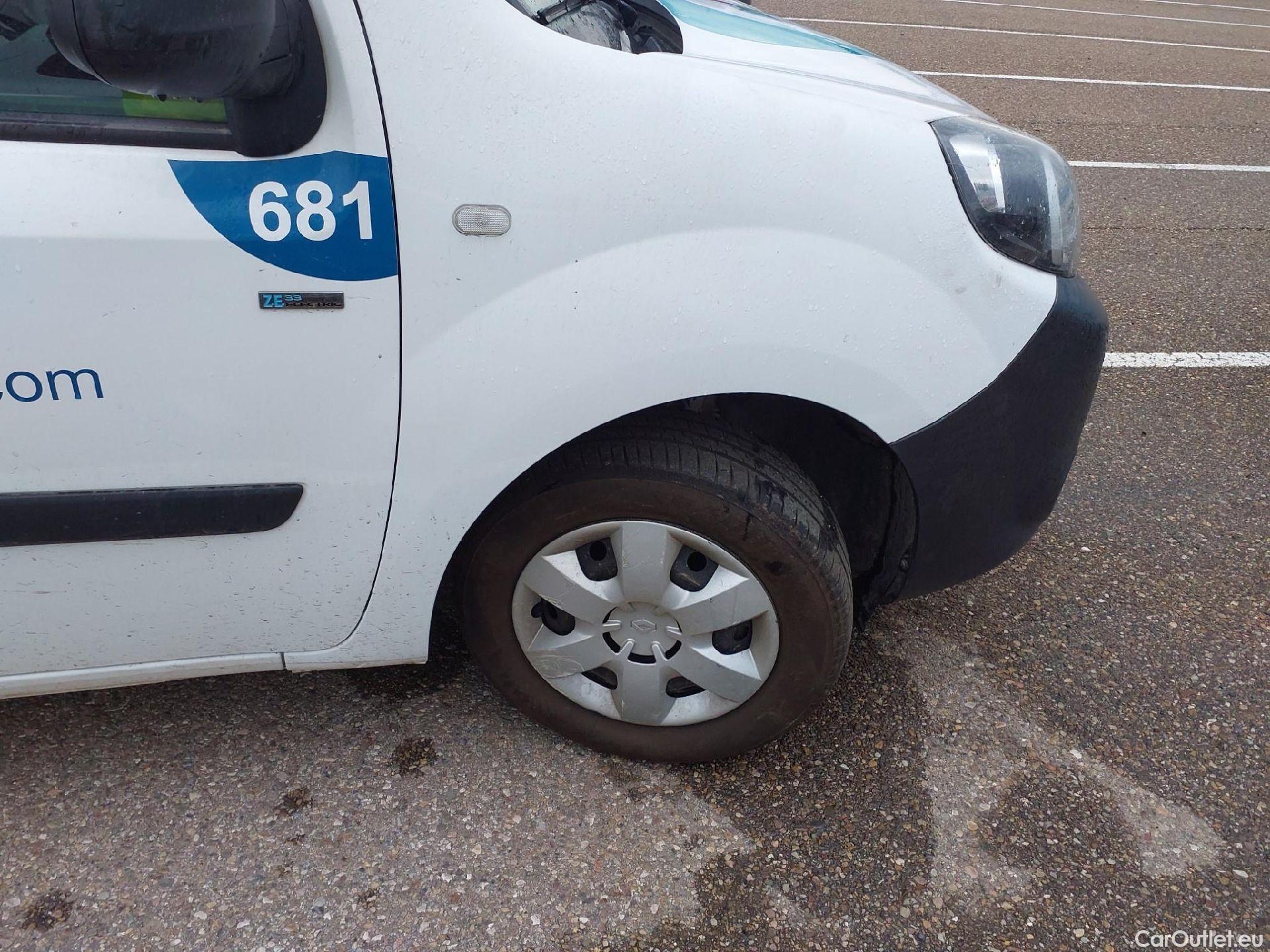  Renault  Kangoo  II Z.E. Maxi 2-Sitzer 22kWh #25