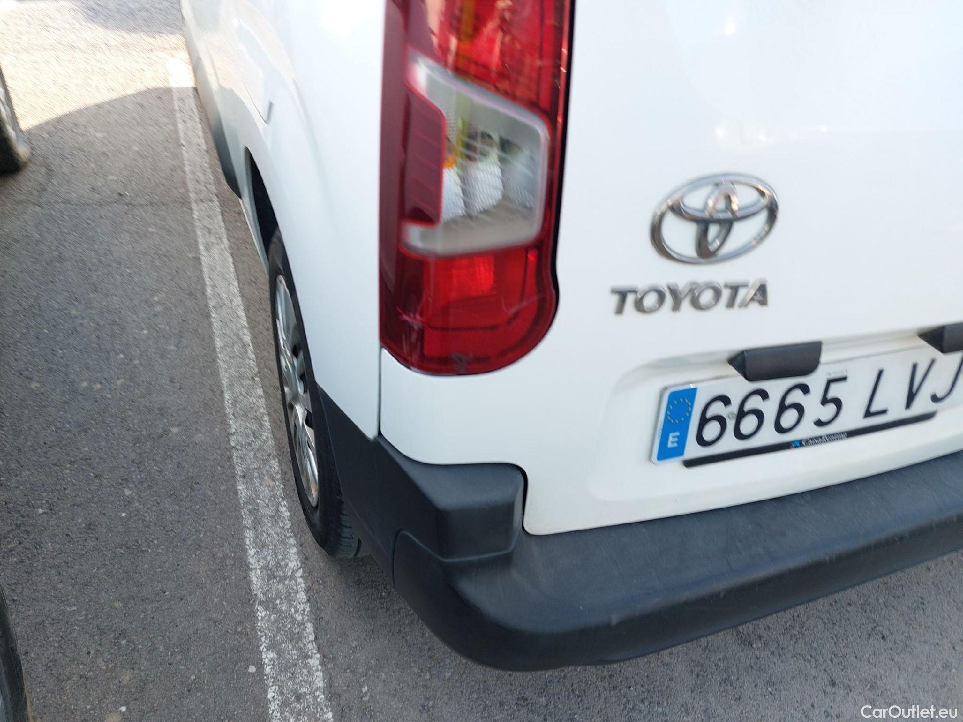  Toyota  Proace TOYOTA  CITY 1.5D 75kW (100CV) GX L1 (AC) #8