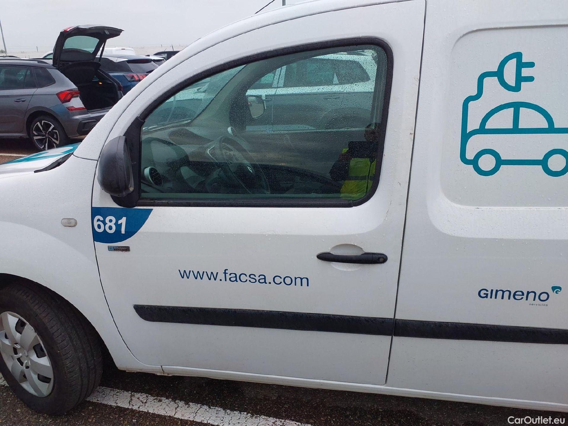  Renault  Kangoo  II Z.E. Maxi 2-Sitzer 22kWh #11