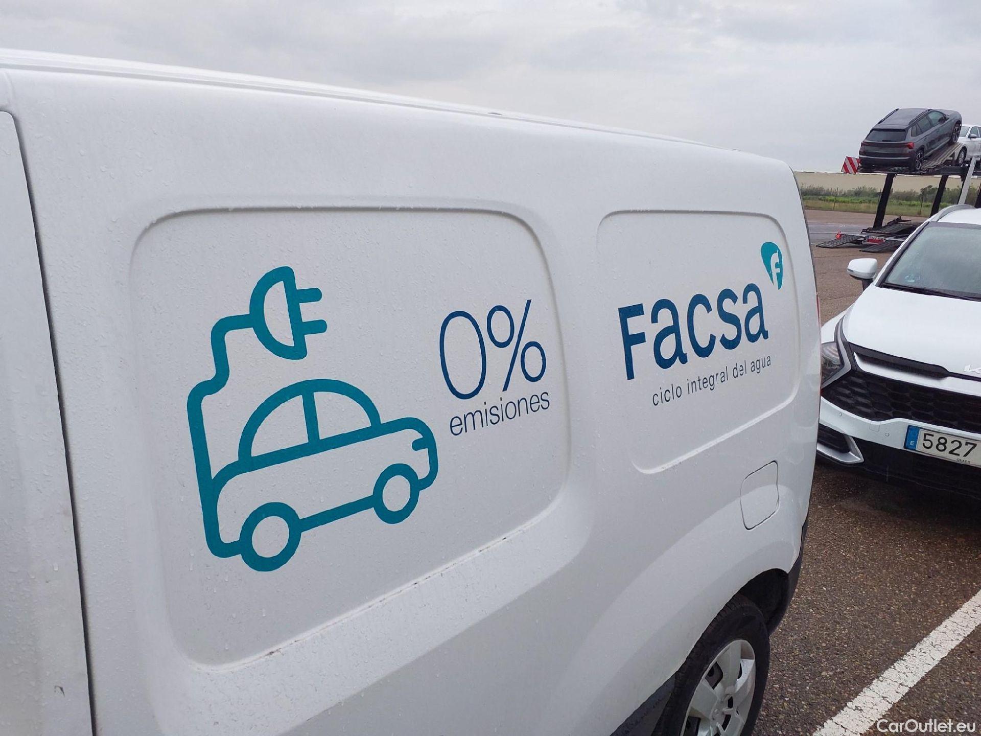  Renault  Kangoo  II Z.E. Maxi 2-Sitzer 22kWh #1