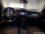  Mini  Cooper MINI MINI / 2021 / 5P / BERLINA  CLASSIC AUTO #3