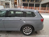  Volkswagen  Passat VOLKSWAGEN  / 2019 / 5P / STATION WAGON VAR. 2.0TDI SCR EVO 110KW BUSINESS DSG #42
