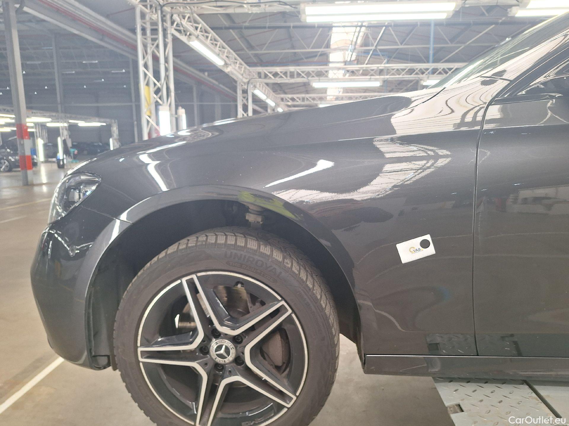  Mercedes  E-Klasse Mercedes, E-Class FL'20, Mercedes-Benz  Berline E 200 d Business So #48