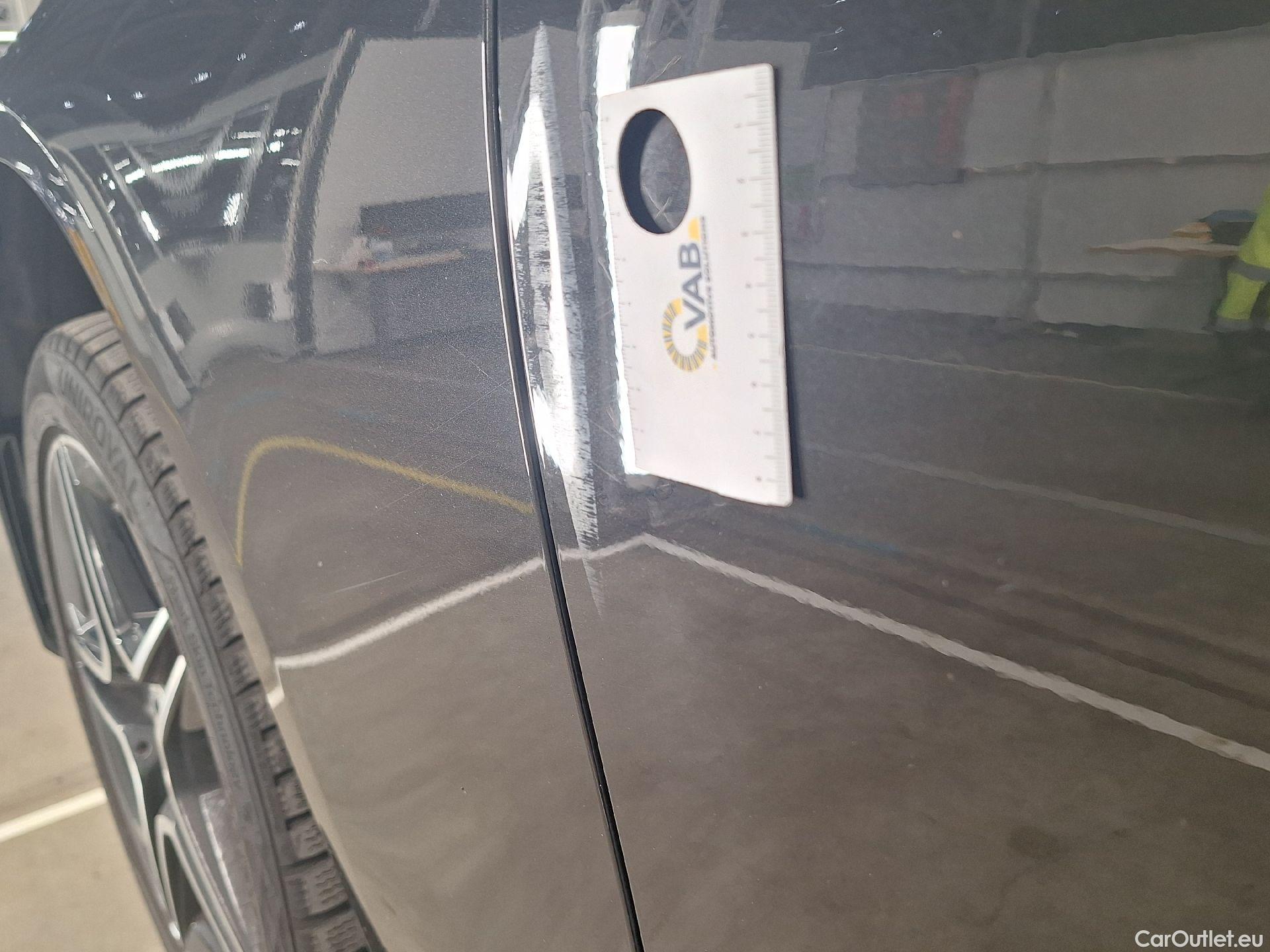  Mercedes  E-Klasse Mercedes, E-Class FL'20, Mercedes-Benz  Berline E 200 d Business So #45