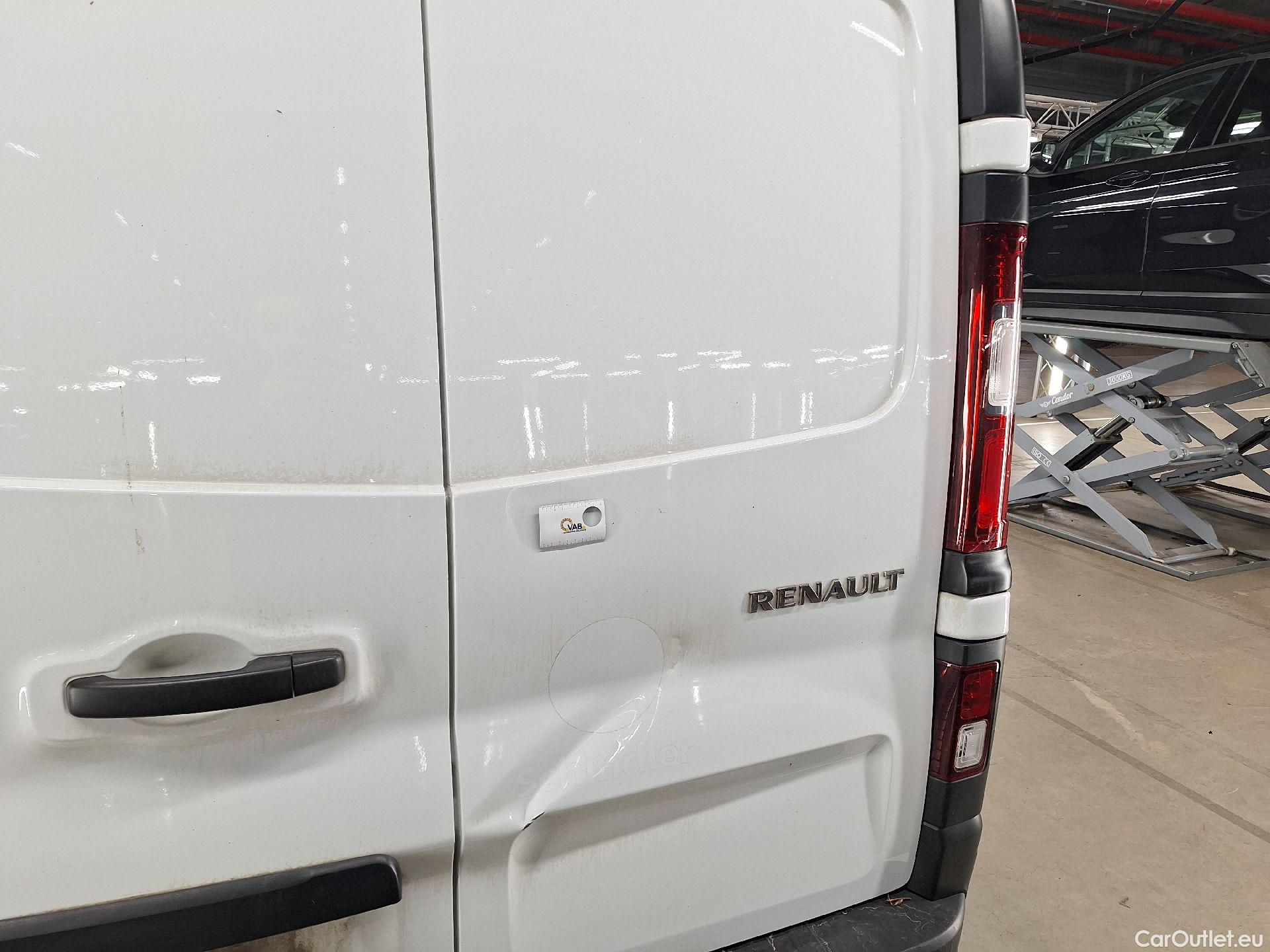  Renault  Trafic Renault, _ '21, Renault  L1H1 dCi 130 Confort 2.9T 4d #17