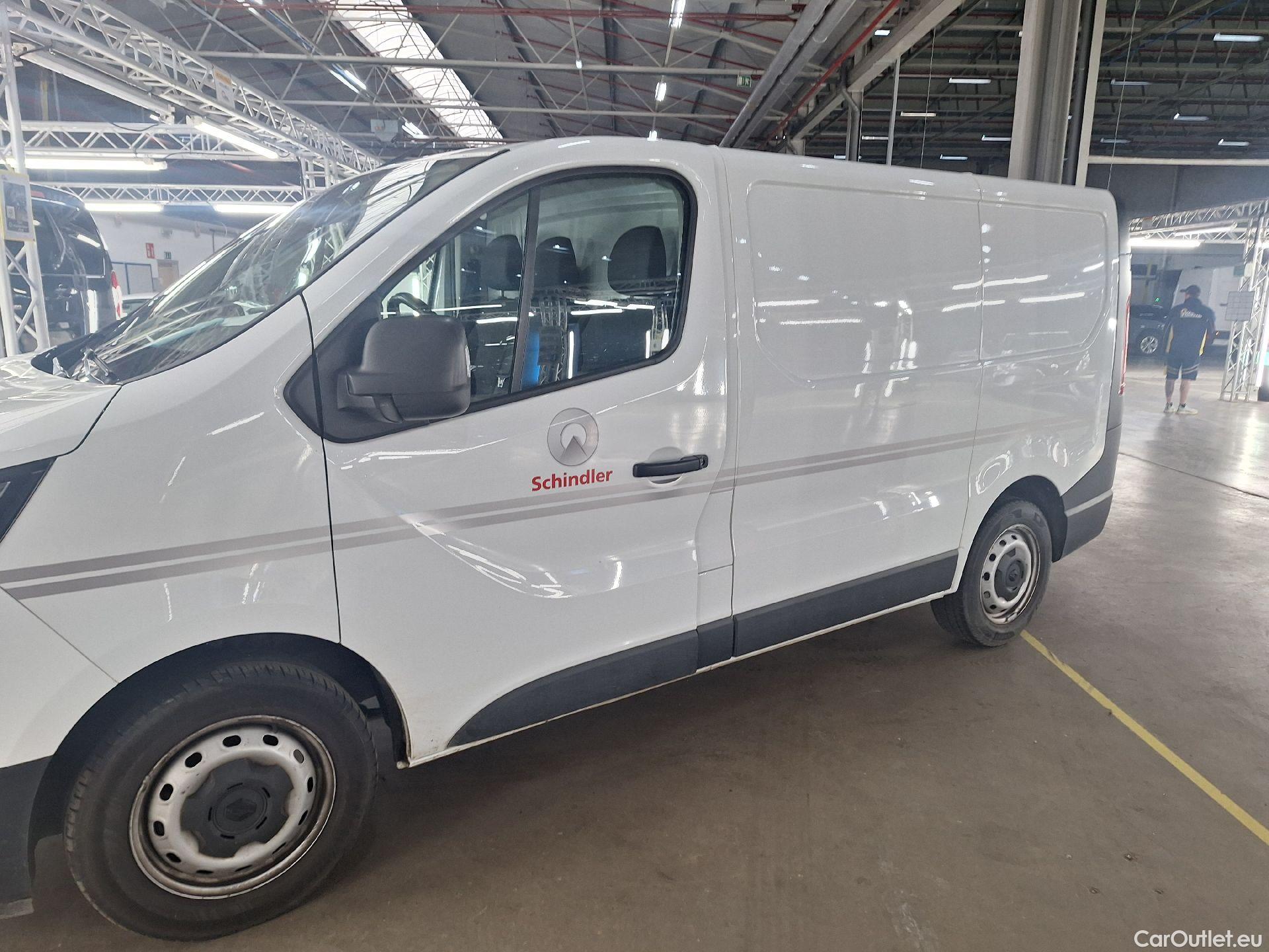  Renault  Trafic Renault, _ '21, Renault  L1H1 dCi 130 Confort 2.9T 4d #1