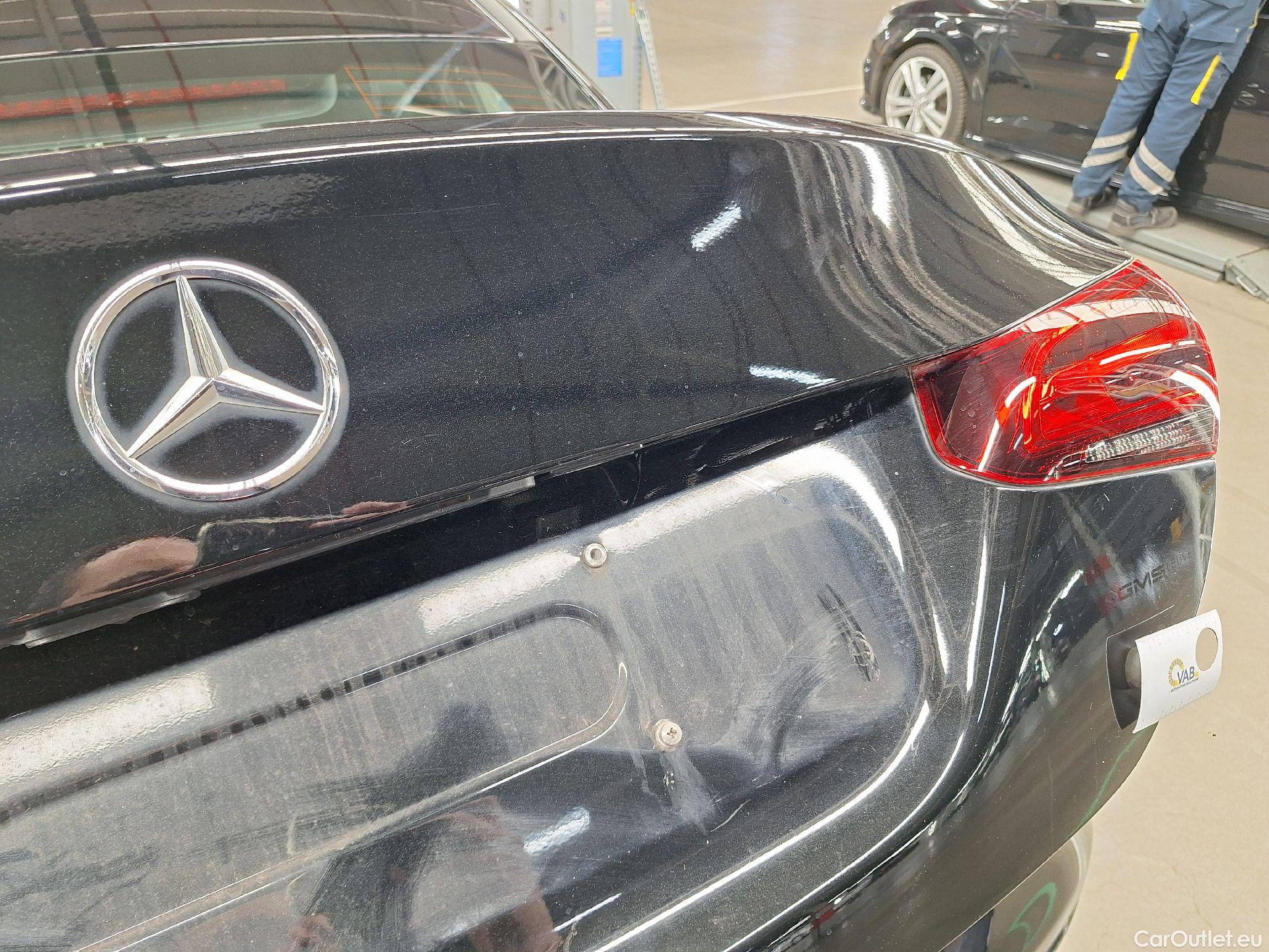  Mercedes  A-Klasse Mercedes, A-Class Berline '18, Mercedes-Benz  Limousine A 180 Aut. 4d #15