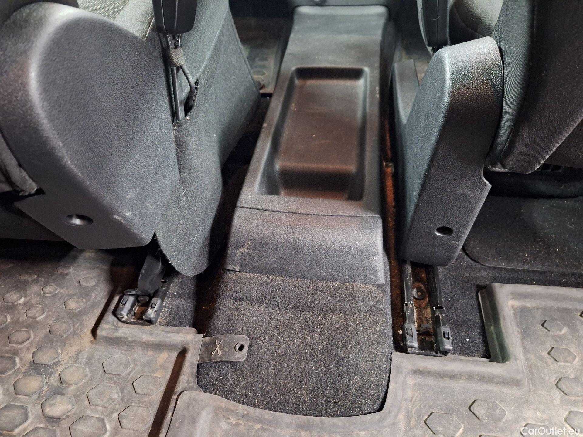  Opel  Combo Opel,  Life '18, Opel  Life 1.5 Turbo D BlueI 96kW S/S Eleganc #120