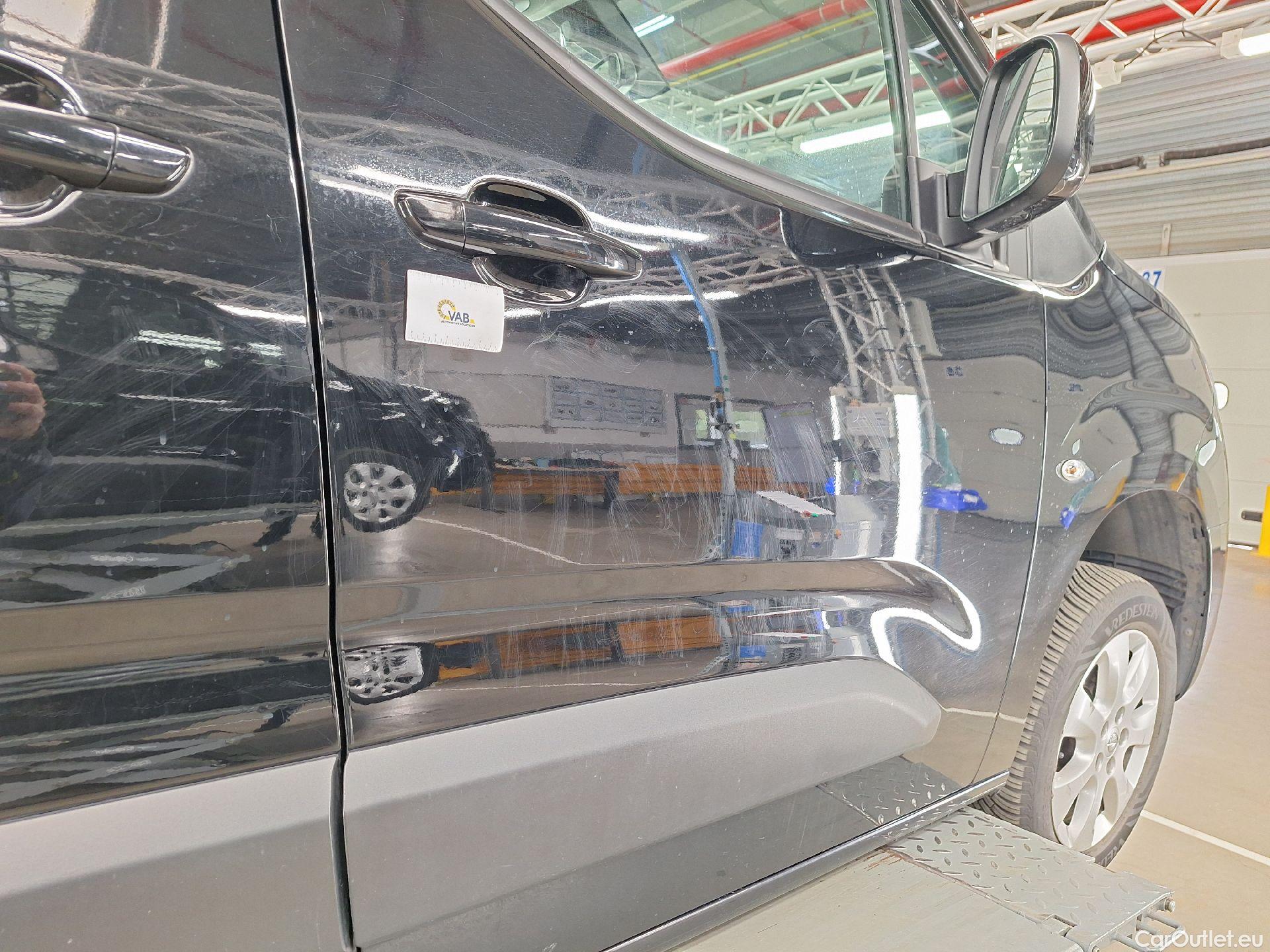  Opel  Combo Opel,  Life '18, Opel  Life 1.5 Turbo D BlueI 96kW S/S Eleganc #56