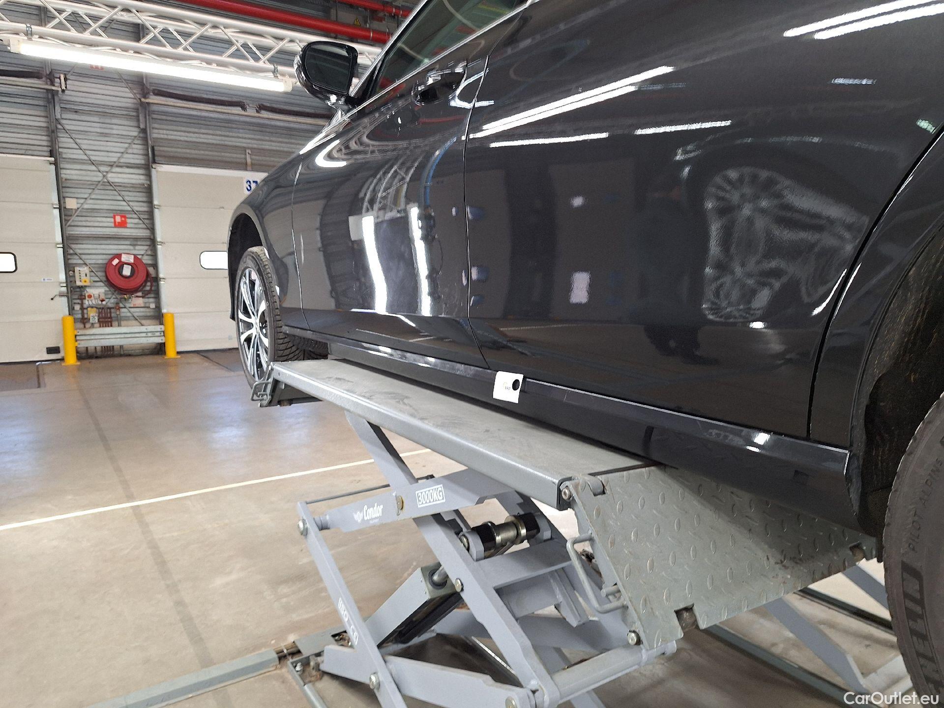  Mercedes  E-Klasse Mercedes, E-Clas Br FL'20 PHEV, Mercedes-Benz  Break E 300de 4MATIC Busine #25
