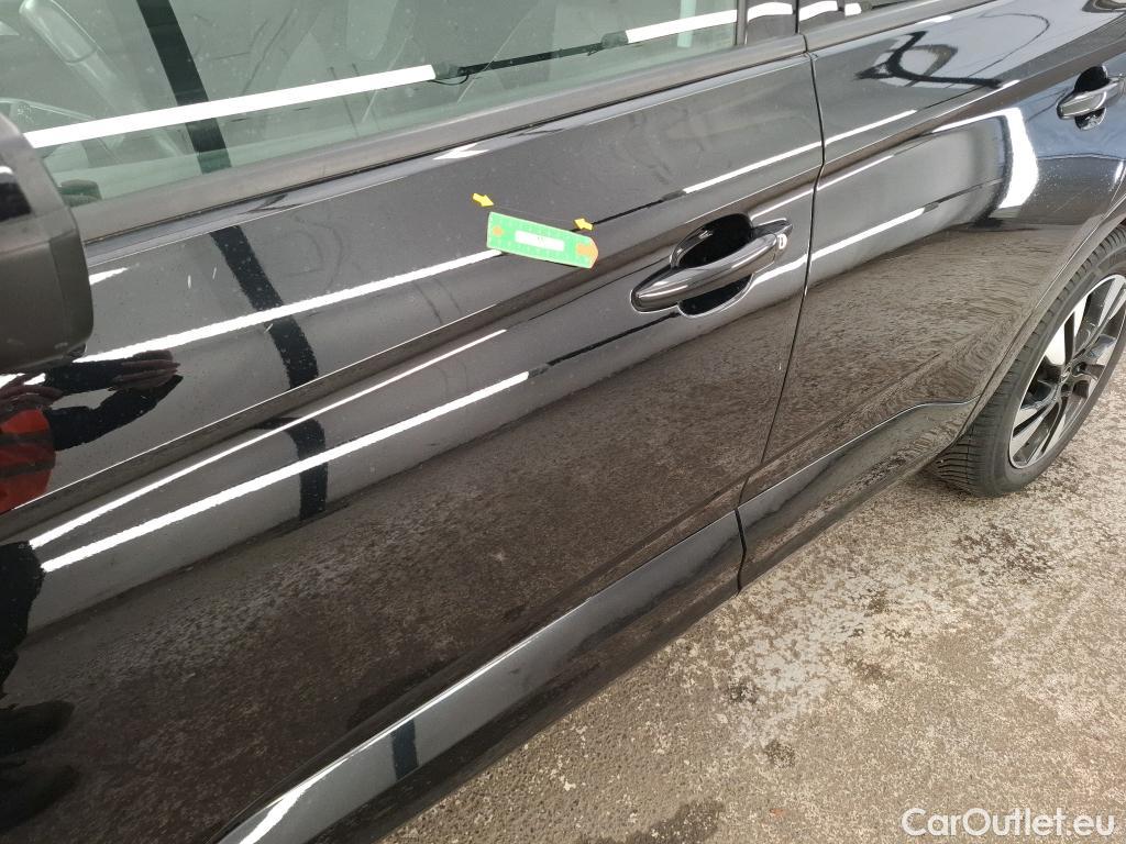  Opel   Grandland X Grandland X Elegance Business 1.5 130CV BVA8 E6d #15