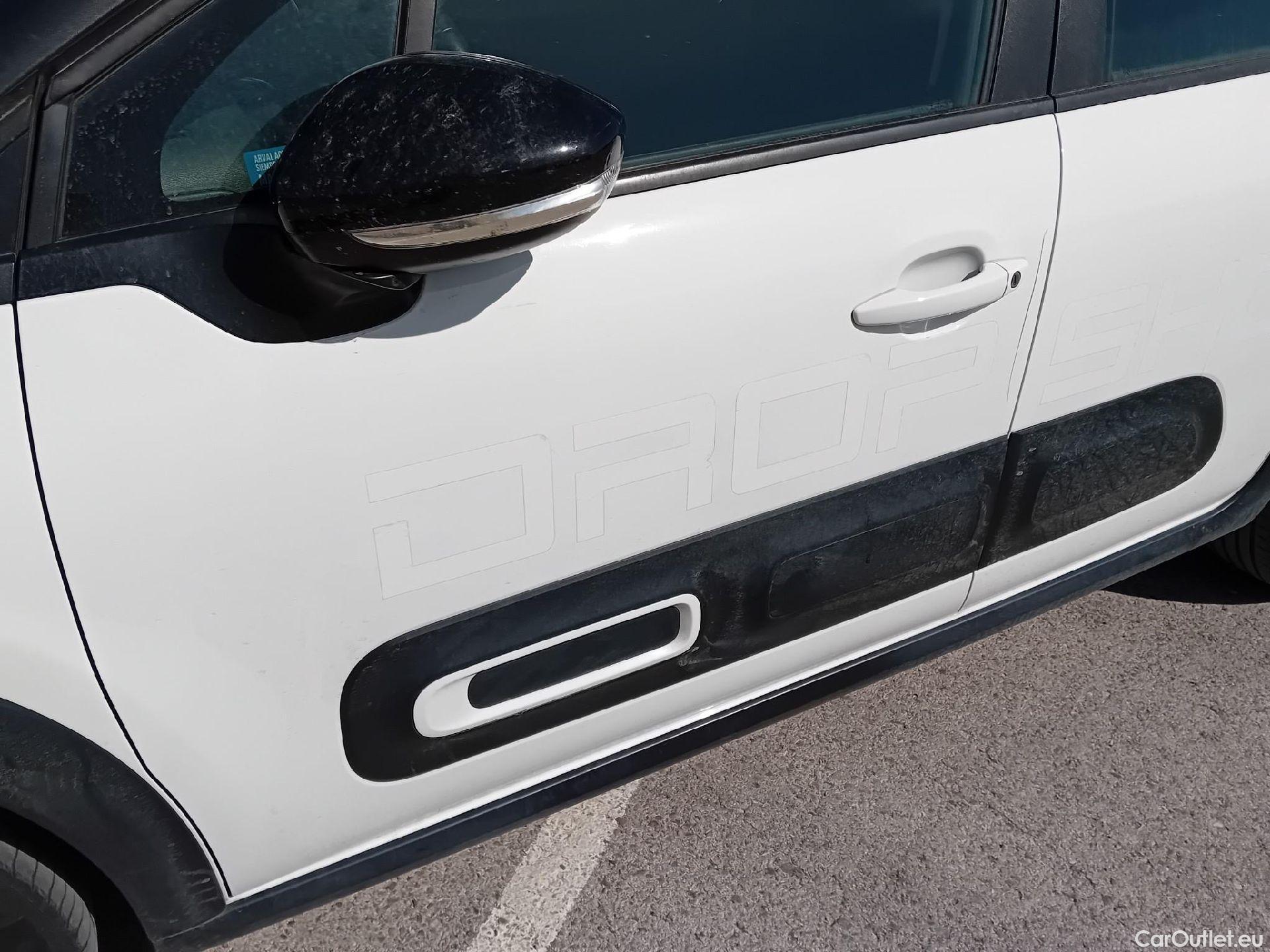  Citroen  C3 CITROEN  / 2020 / 5P / berlina con portón PureTech 81KW (110CV) S&S Feel Pack (AC2) #4