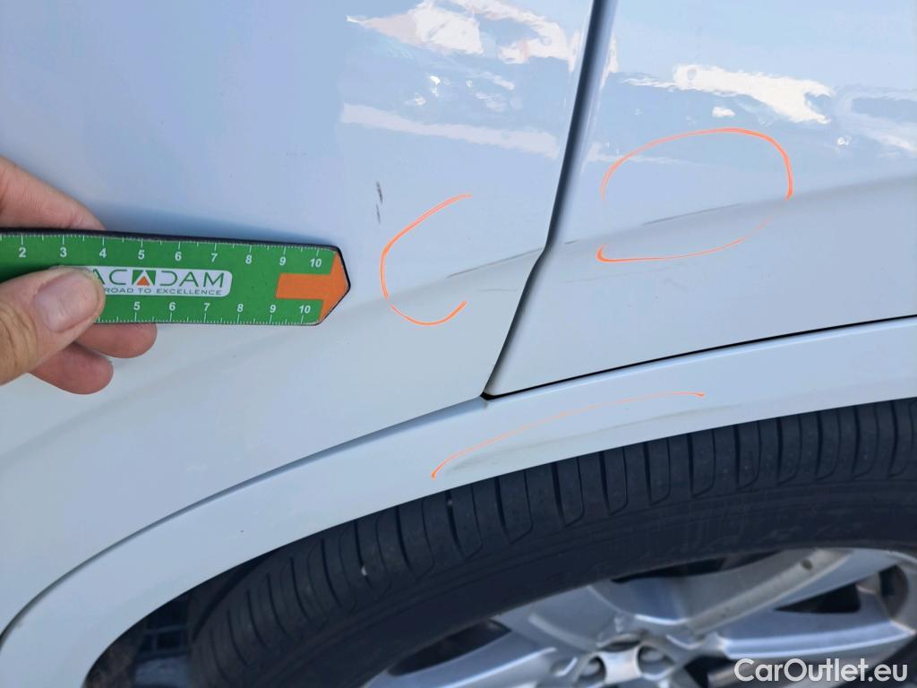  Volvo  XC90 VOLVO  / 2019 / 5P / todoterreno 2.0 T8 AWD Recharge Inscription Exp Auto #24