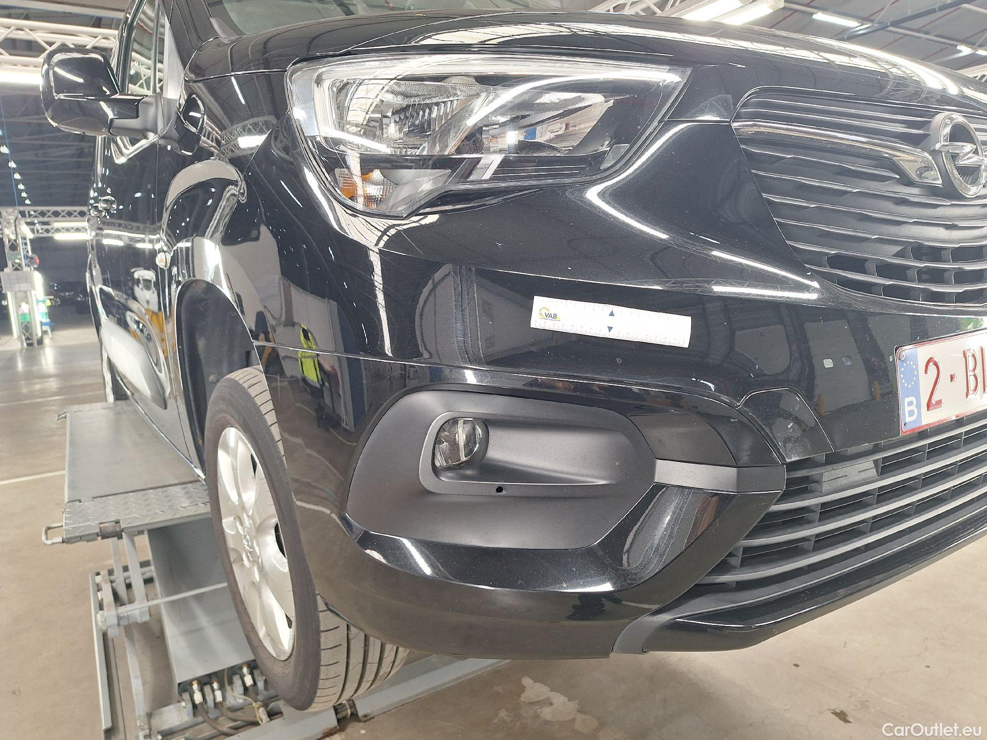  Opel  Combo Opel,  Life '18, Opel  Life 1.5 Turbo D BlueI 96kW S/S Eleganc #41