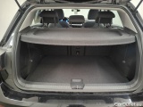  Volkswagen  Golf  Volkswagen VIII 1.5 TSI Life 5d #15