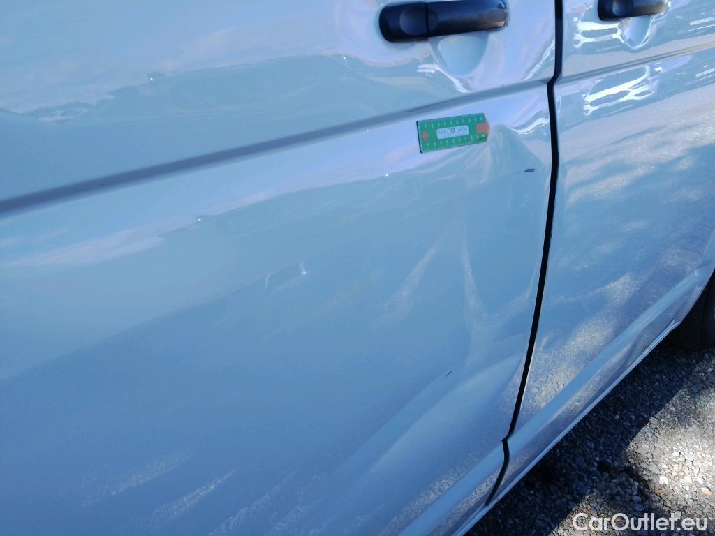  Land Rover  Discovery VOLKSWAGEN Transporter / 2020 / 4P / furgón Furgón Corto TN 2.0 TDI 110kW 4MO #10
