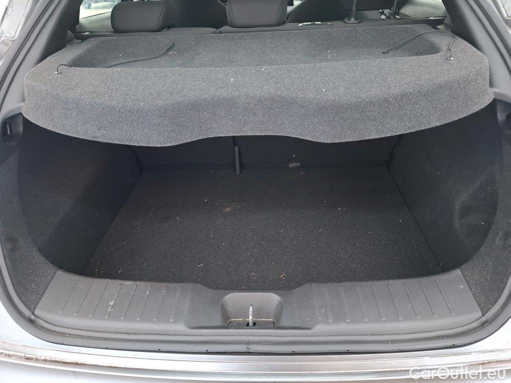  Nissan  Juke NISSAN  / 2019 / 5P / Crossover Hybrid 143 Acenta #32