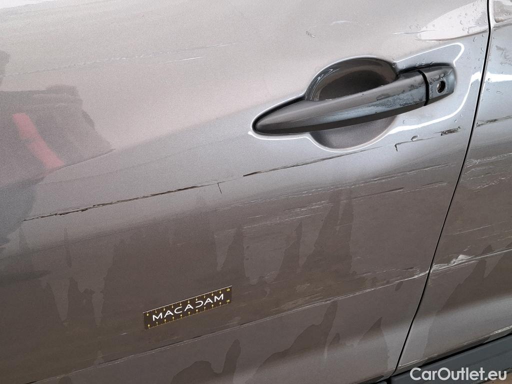  Nissan  Juke NISSAN  / 2019 / 5P / Crossover Hybrid 143 Acenta #13