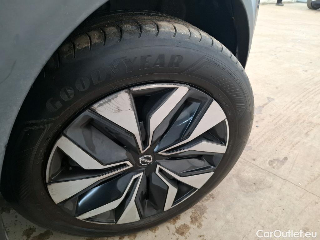  Nissan  Juke NISSAN  / 2019 / 5P / Crossover Hybrid 143 Acenta #43